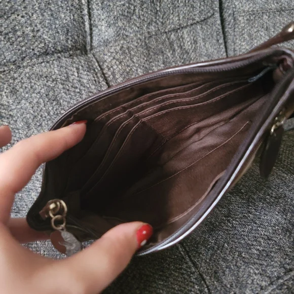 Coach Signature Khaki & Chocolate Wristlet - Picture 7 of 13